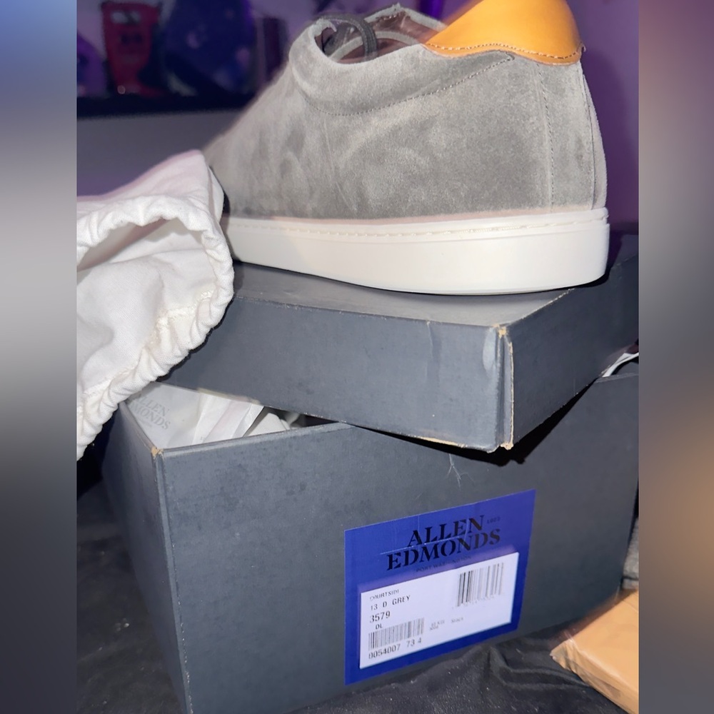 Allen Edmonds “Courtside” Grey Suede